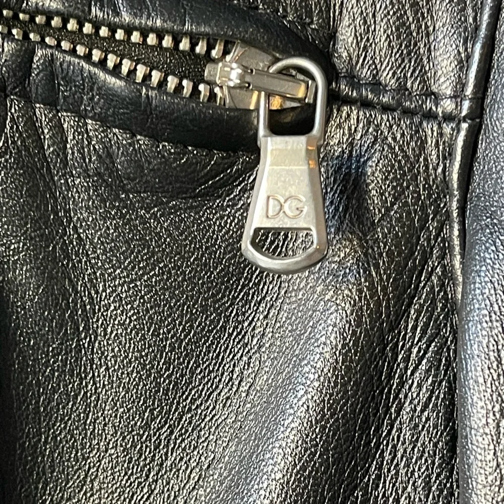Gently used D&G jacket - Picture 5 of 5